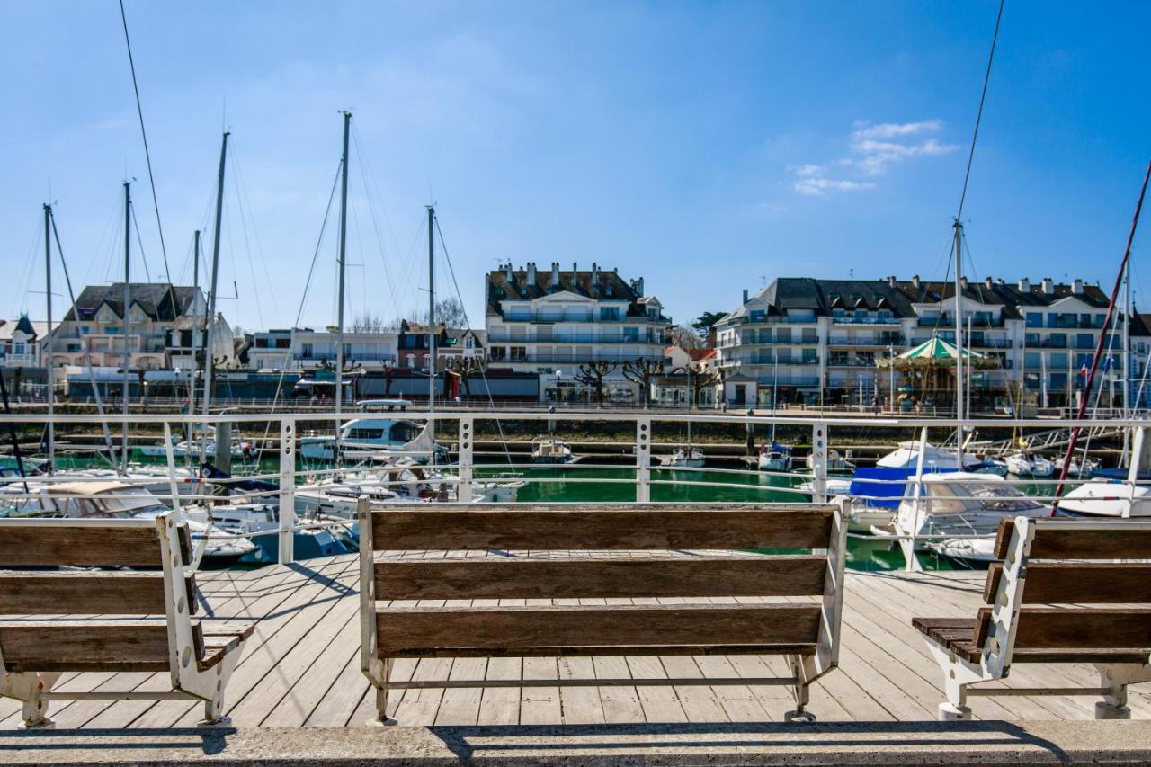 Benoit, 80m De La Mer, Jardinet Apartment